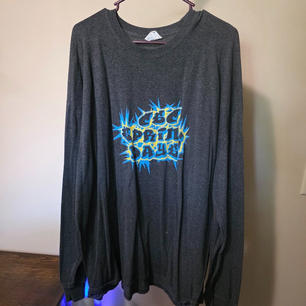 3XL Vintage Gray Graphic Long Sleeve T-Shirt